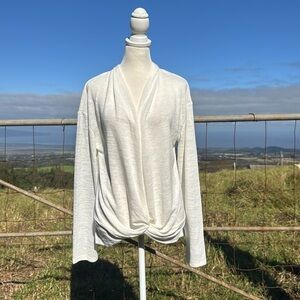 NWT Anthropologie Sanctuary White Drape Knot  Front Knit long Sleeve large